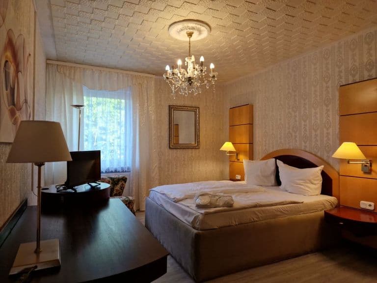Zimmer Nr. 6 im 1 Obergeschoss